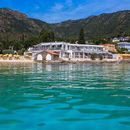 Roc Hotel - Hotel 4 Etoiles Les Pieds Dans L'Eau Le Lavandou Kültér fotó